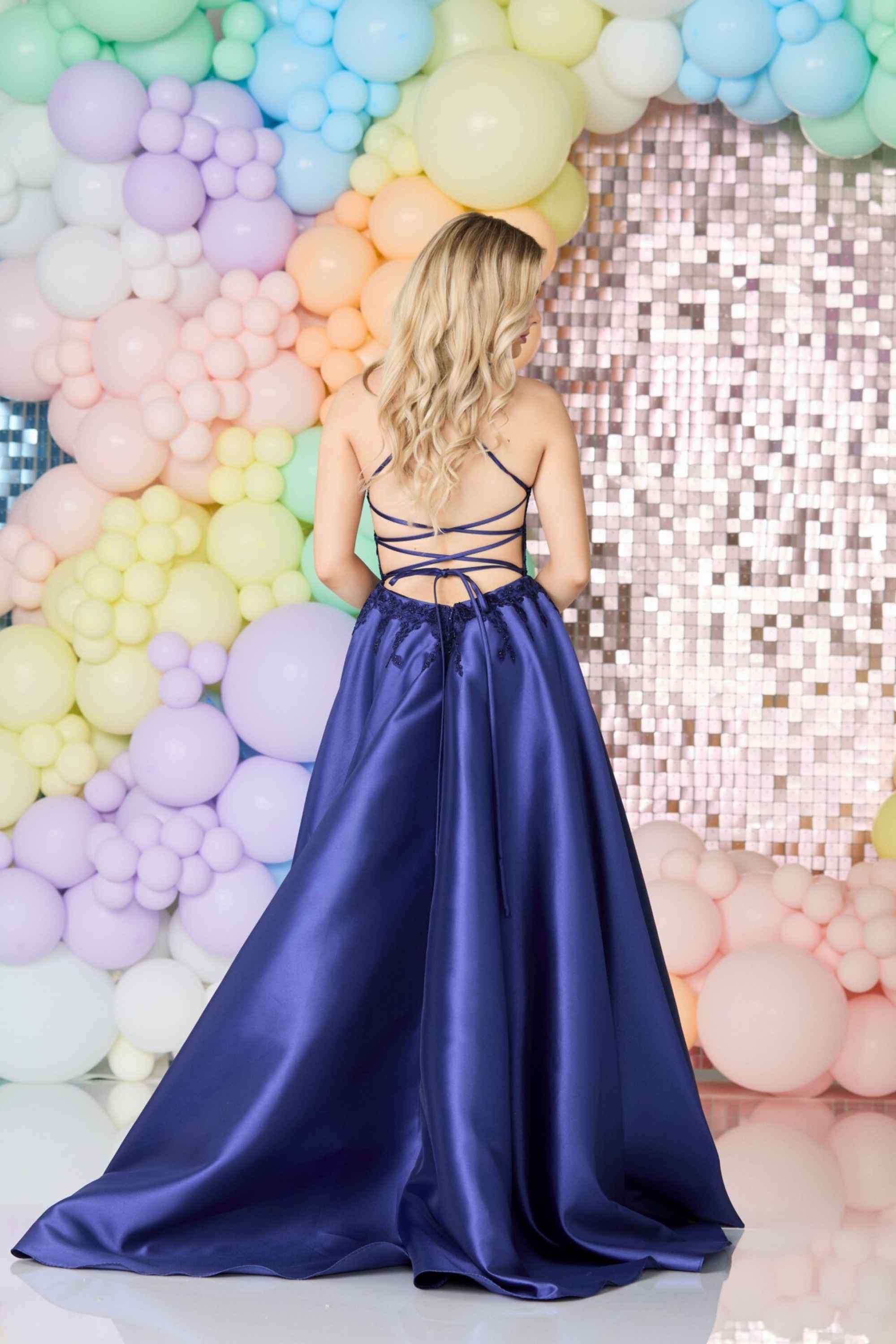 chinese dress ladies Blue Spaghetti Straps Long Princess Pretty Prom Dresses For Girls