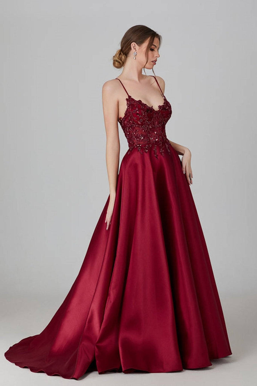 Wine KATE Dress with embellished sequin bodice and full taffeta skirt, ideal for prom or evening events. Elegant ballgown in deep red hue.