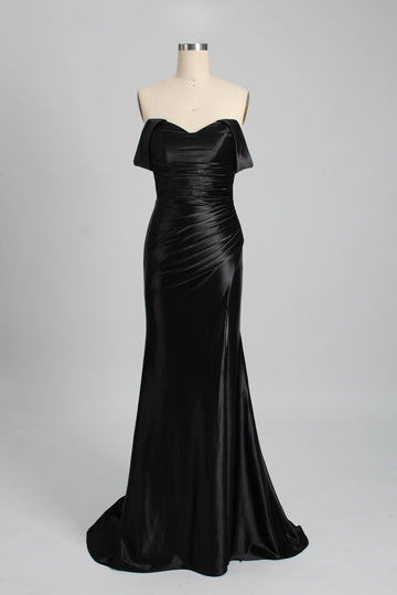 black sweetheart neckline off-shoulder dress with rouched details