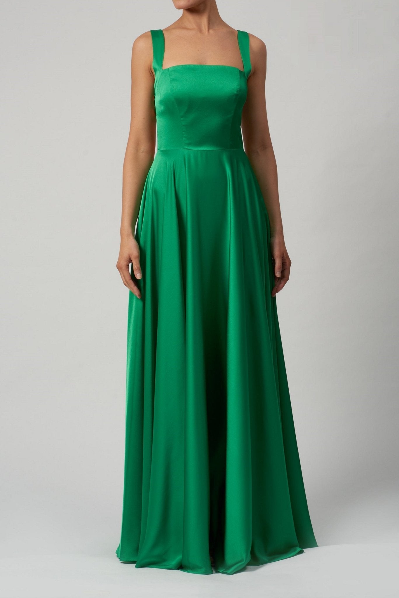 emerald green criss cross back dress Emerald Shimmery Spaghetti Strap V Neck Crisscross Back Mermaid Gown Small