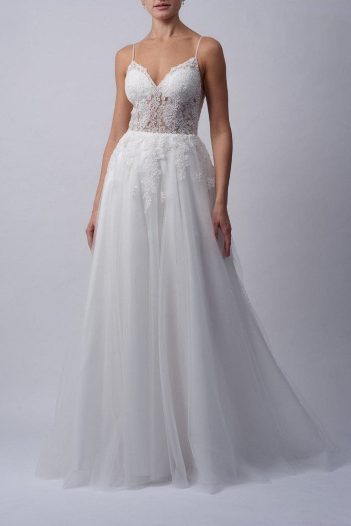 Ivory Lace Tulle Wedding Dress MC311945